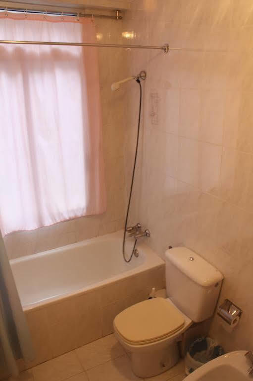 Hostal Temino Burgo Dış mekan fotoğraf